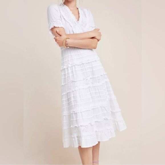 Love The Lable Off White Midi Dress Size M - Picture 1 of 6